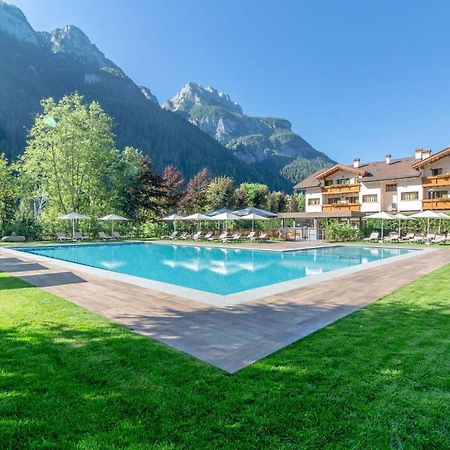 Hotel La Maison Wellness & Spa Alleghe Exteriör bild