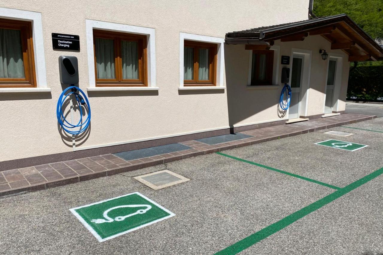Hotel La Maison Wellness & Spa Alleghe Exteriör bild