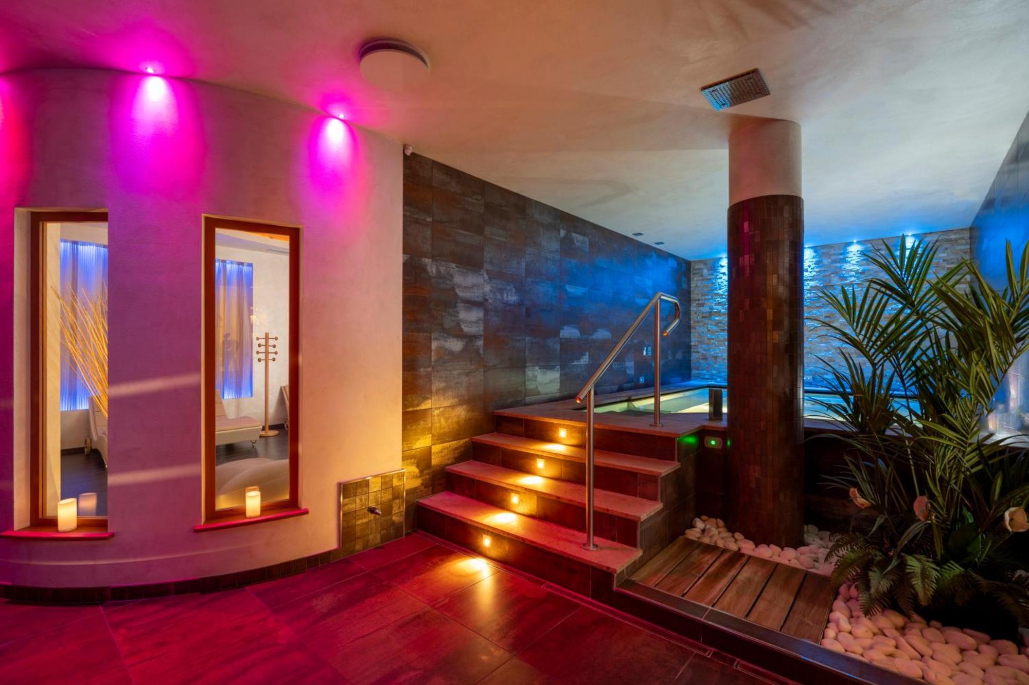 Hotel La Maison Wellness & Spa Alleghe Exteriör bild