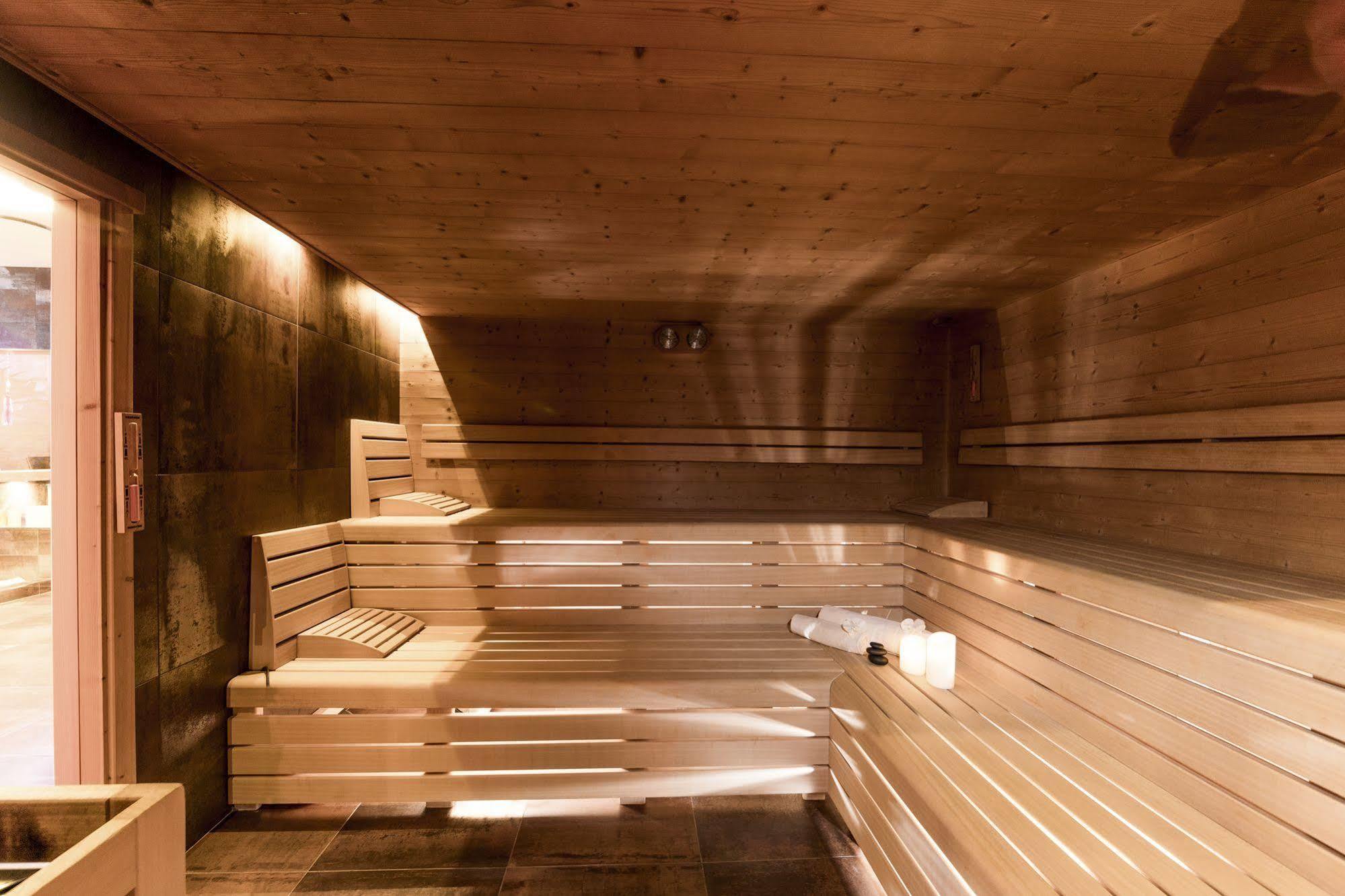 Hotel La Maison Wellness & Spa Alleghe Exteriör bild