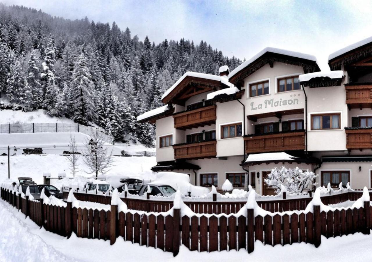 Hotel La Maison Wellness & Spa Alleghe Exteriör bild
